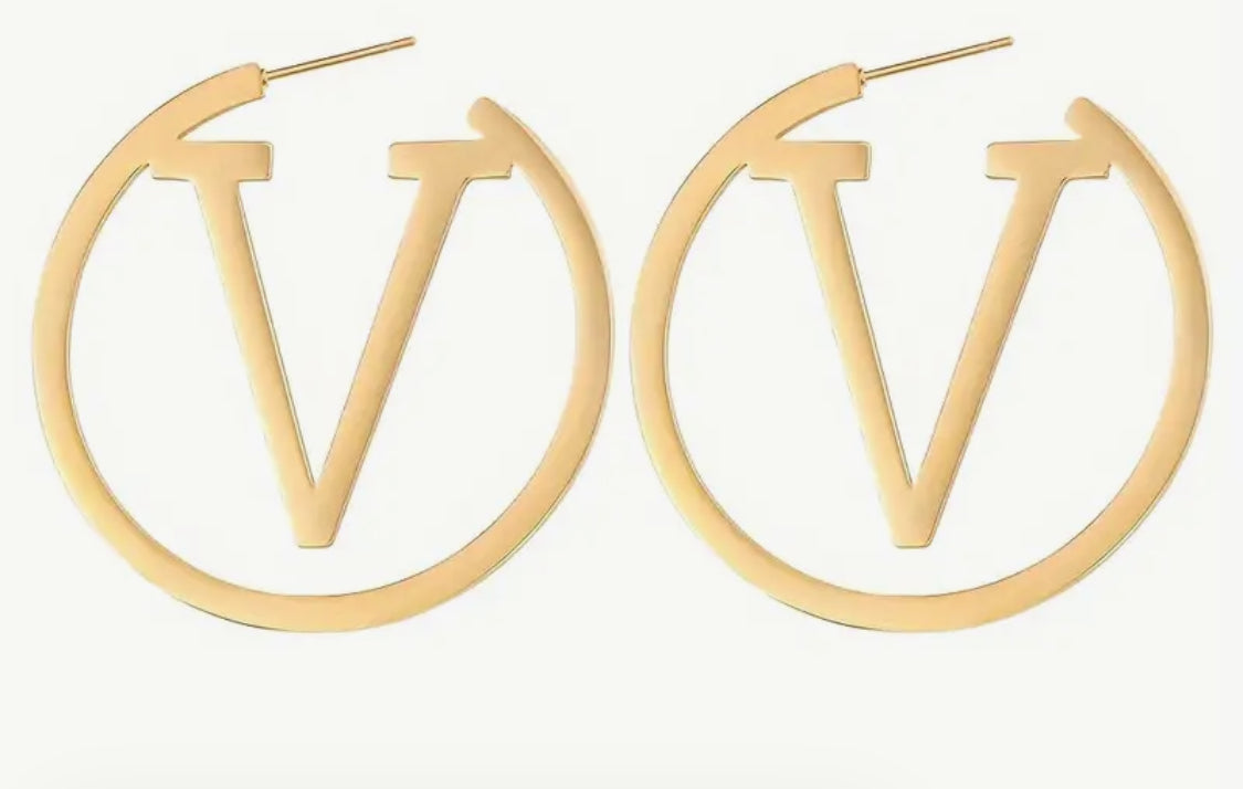 Gold ( V ) Hoops