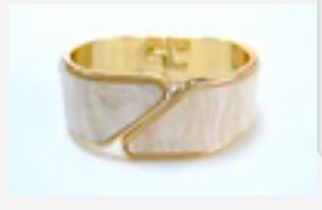 Gold Off white Bangle